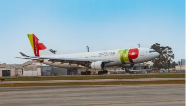 TAP Air Portugal aterriza pela primeira vez em Florianópolis