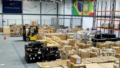 Floripa Airport Cargo bate recorde de movimentação de cargas no primeiro trimestre de 2025