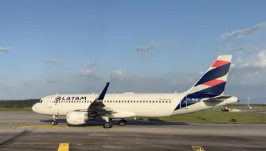 Floripa Airport celebra voo inaugural da nova rota internacional Florianópolis – Lima