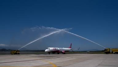Cia Aérea Azul feiert 10-jähriges Bestehen und wird am Flughafen Florianópolis geehrt