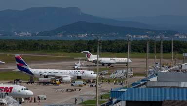 Balanço: movimento de passageiros no Aeroporto Internacional de Florianópolis cresce 4% na alta temporada